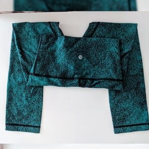 Lululemon green size 4